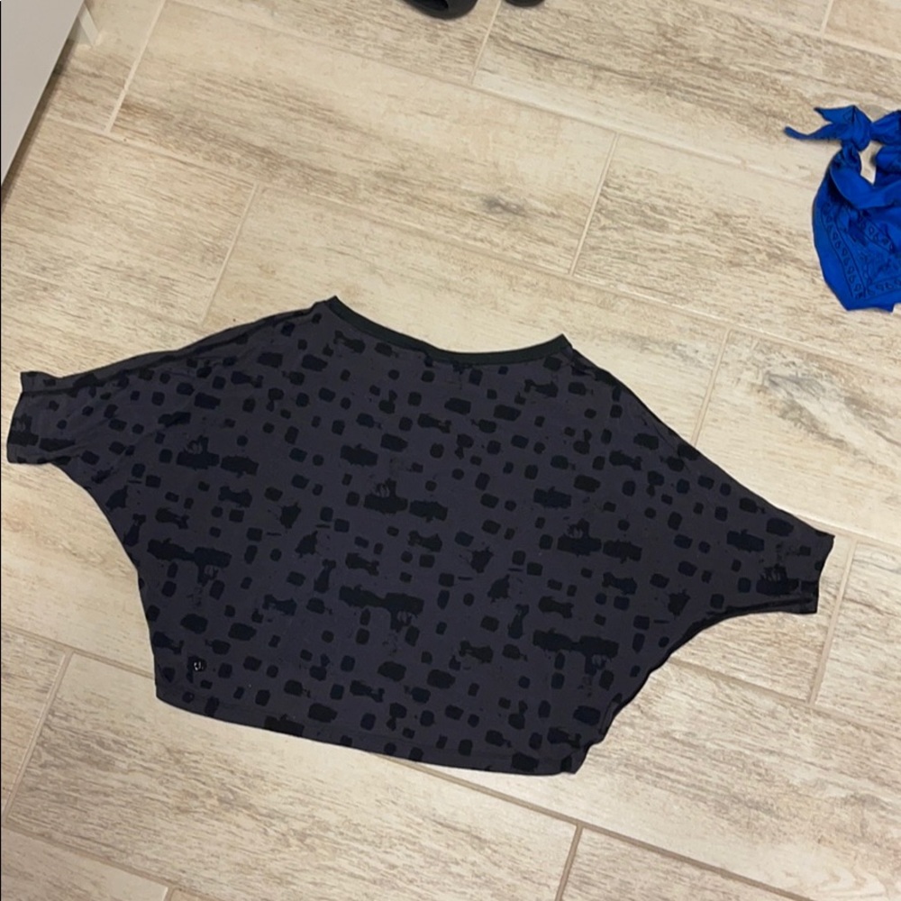 Lululemon crop